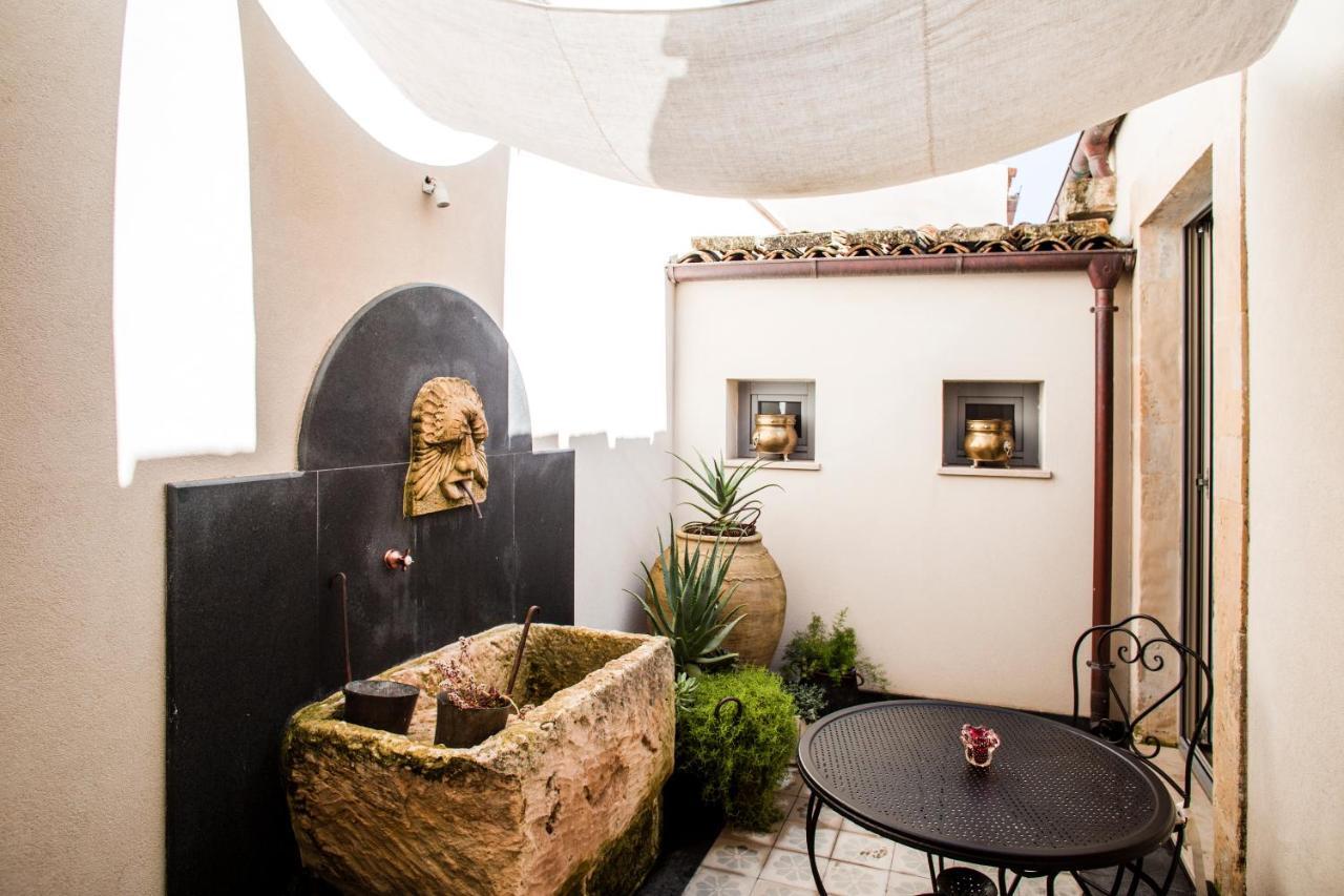 Dimora Di Catullo - Ospitalita Di Charme Villa Palazzolo Acreide Dış mekan fotoğraf